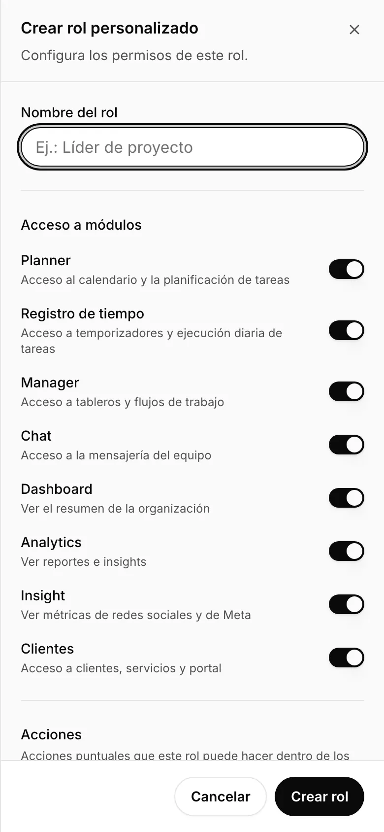 Crear un rol personalizado con acceso por módulo